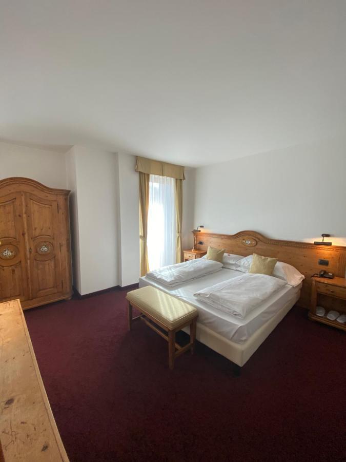 Folgaria Post Hotel Exterior photo
